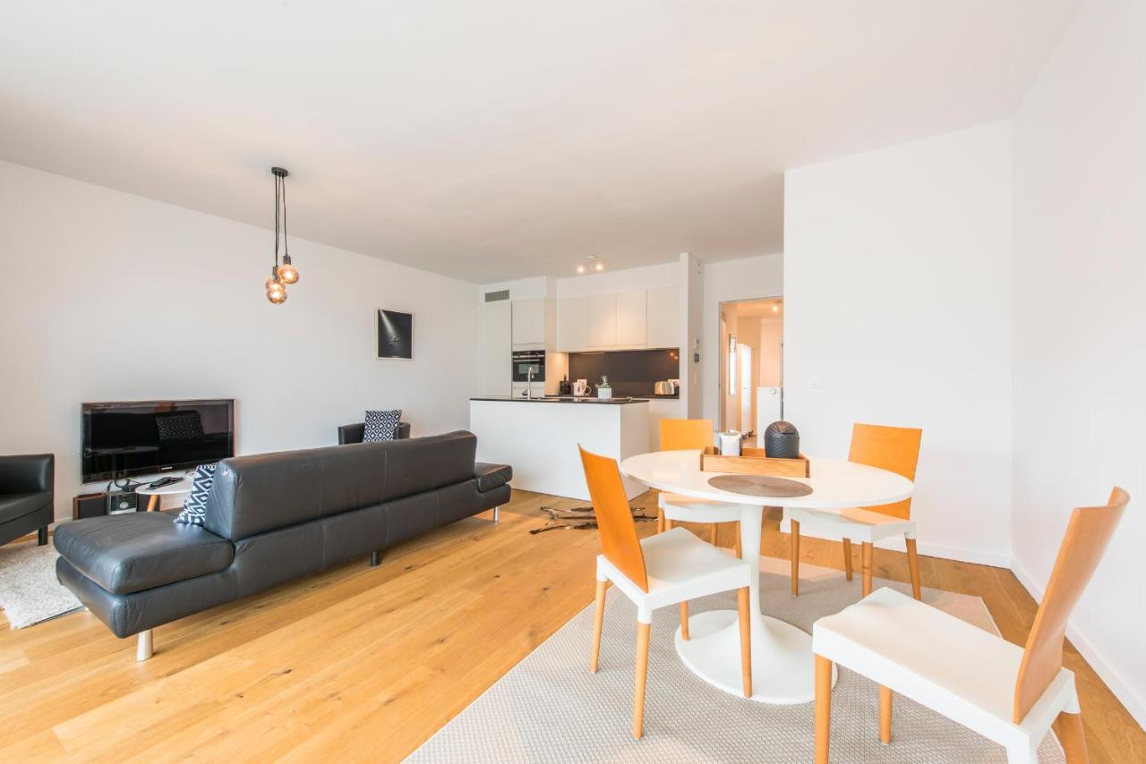 Modern Apartment With Terrace Near The Beach Ostende Exterior foto